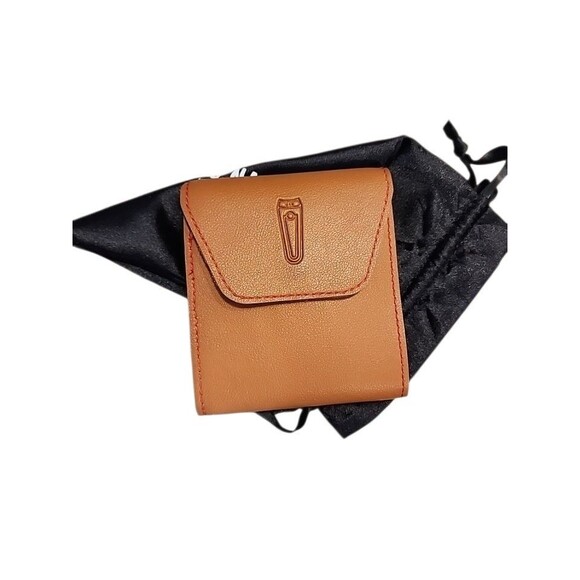 Men and Nails Faux Leather Luxury Grooming Tool Kit – Brown (12 piece) - Picture 2 of 4